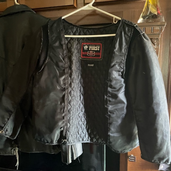 Ladies high quality biker leather jacket, has removable liner thinsulate - Picture 4 of 6